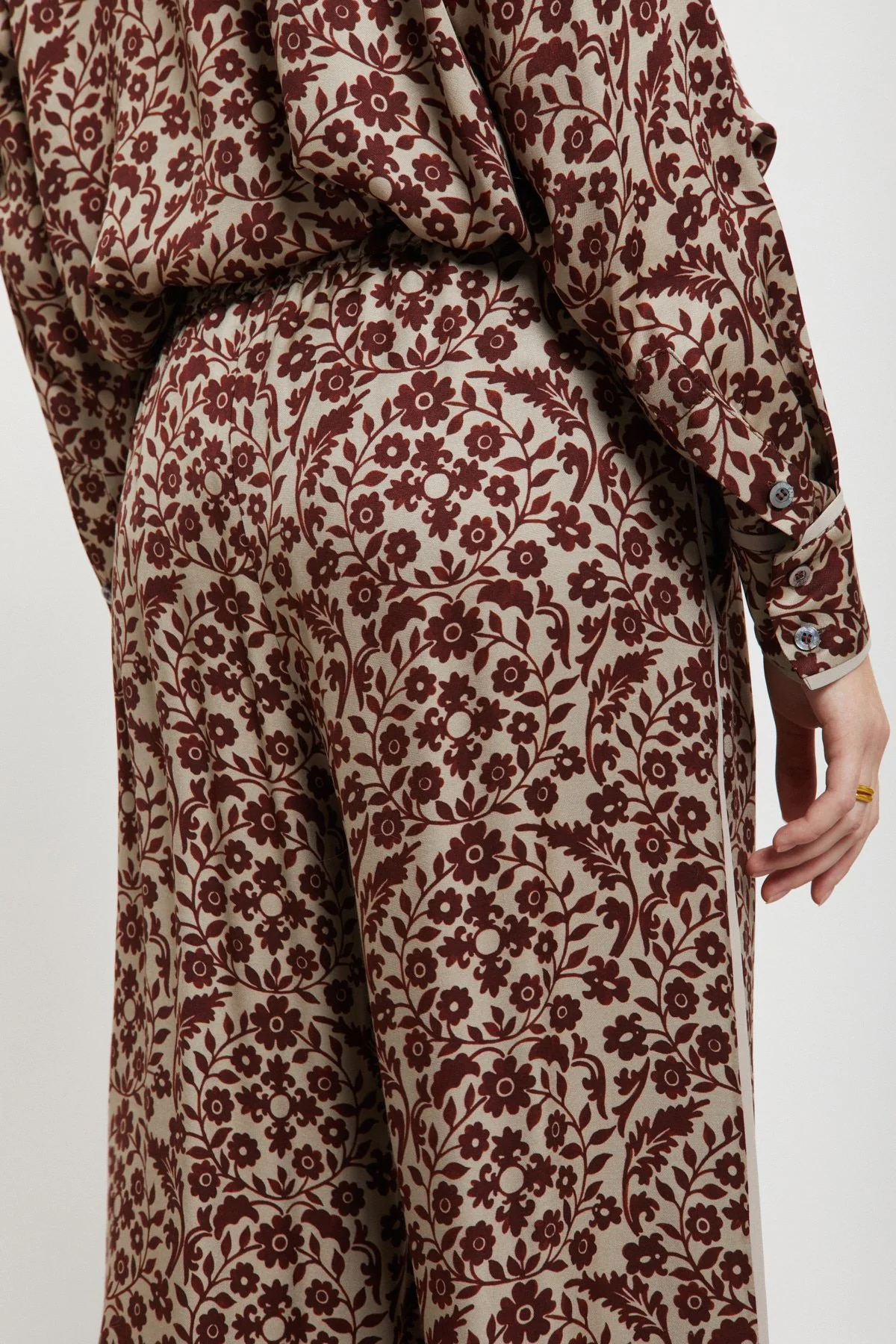 Terra Leaf Trousers - Image 3