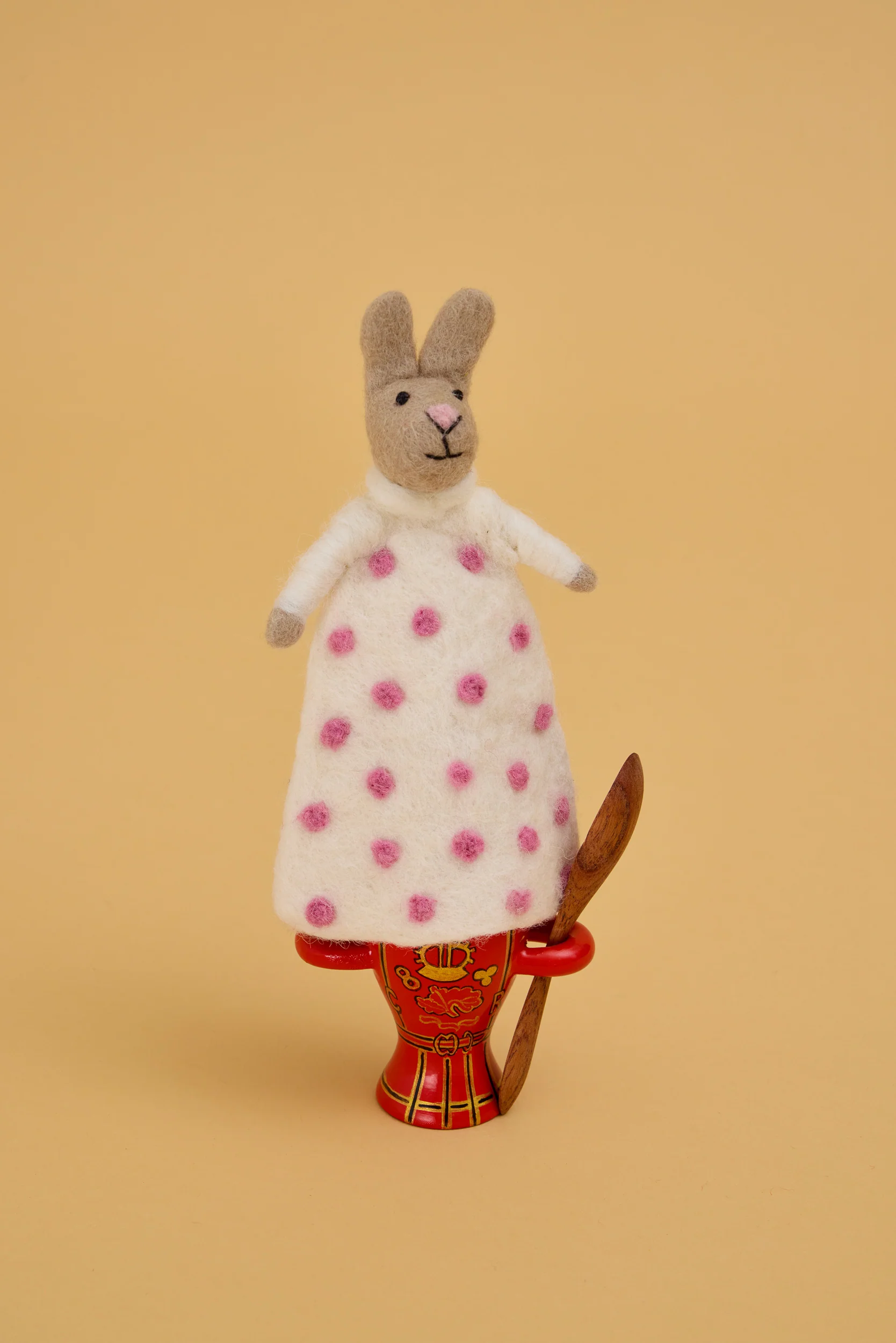 White Easter Bunny Egg Cosy - Image 3